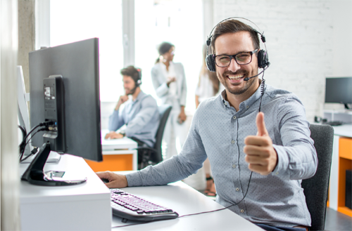 CustomerServiceThumbsUp_500wide